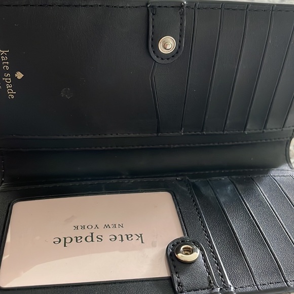 COPY - Kate Spade New York Wallet - Picture 2 of 3